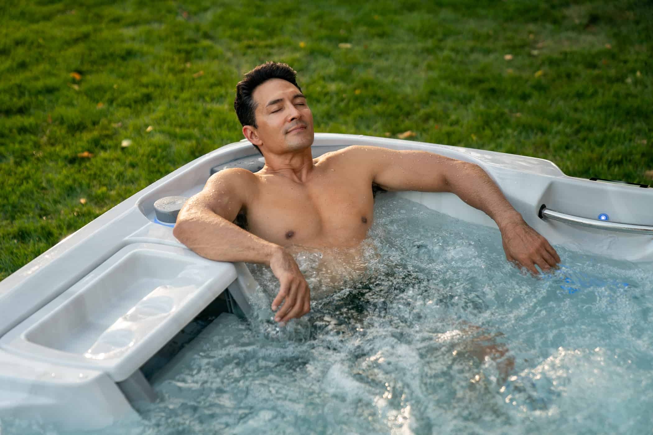 sundance® spas 880™ series